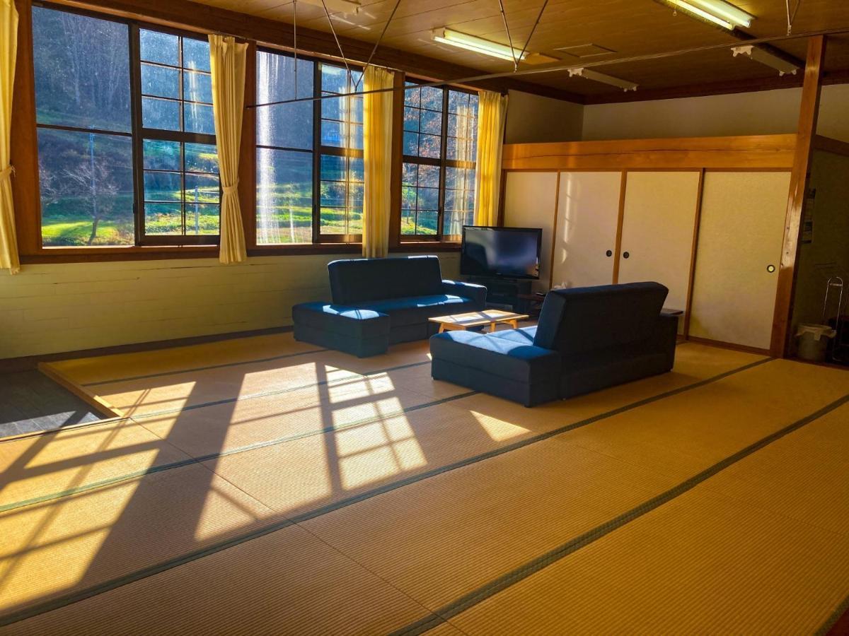 Mori No Bunkou Fuzawa - Vacation Stay 92943V Tadami Экстерьер фото